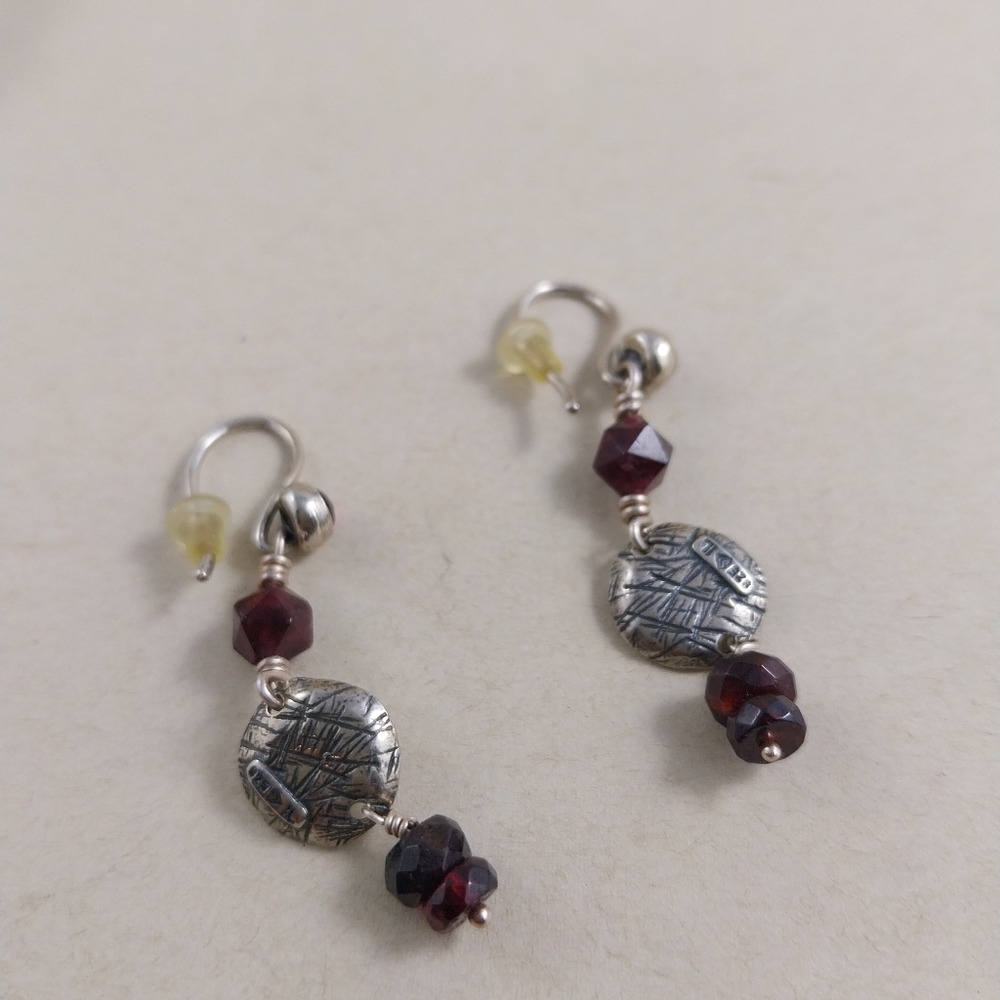 Sterling Silver and Garnets Earrings - Picture 3 of 15
